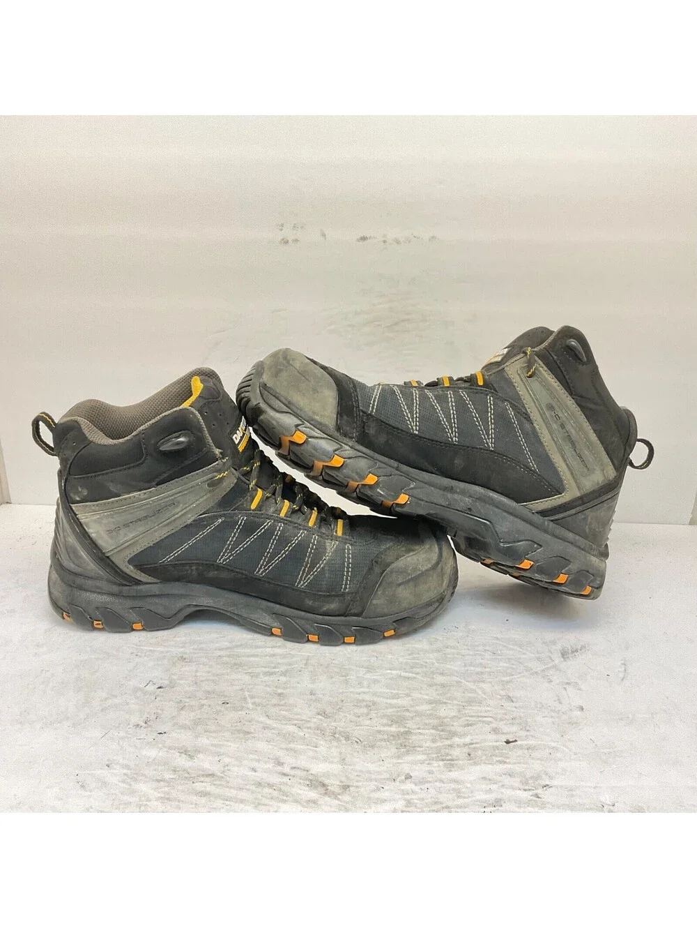 DAKOTA Men's Mid-Cut Quad Comfort Steel Toe Work Boots Black Size 8.5W/L